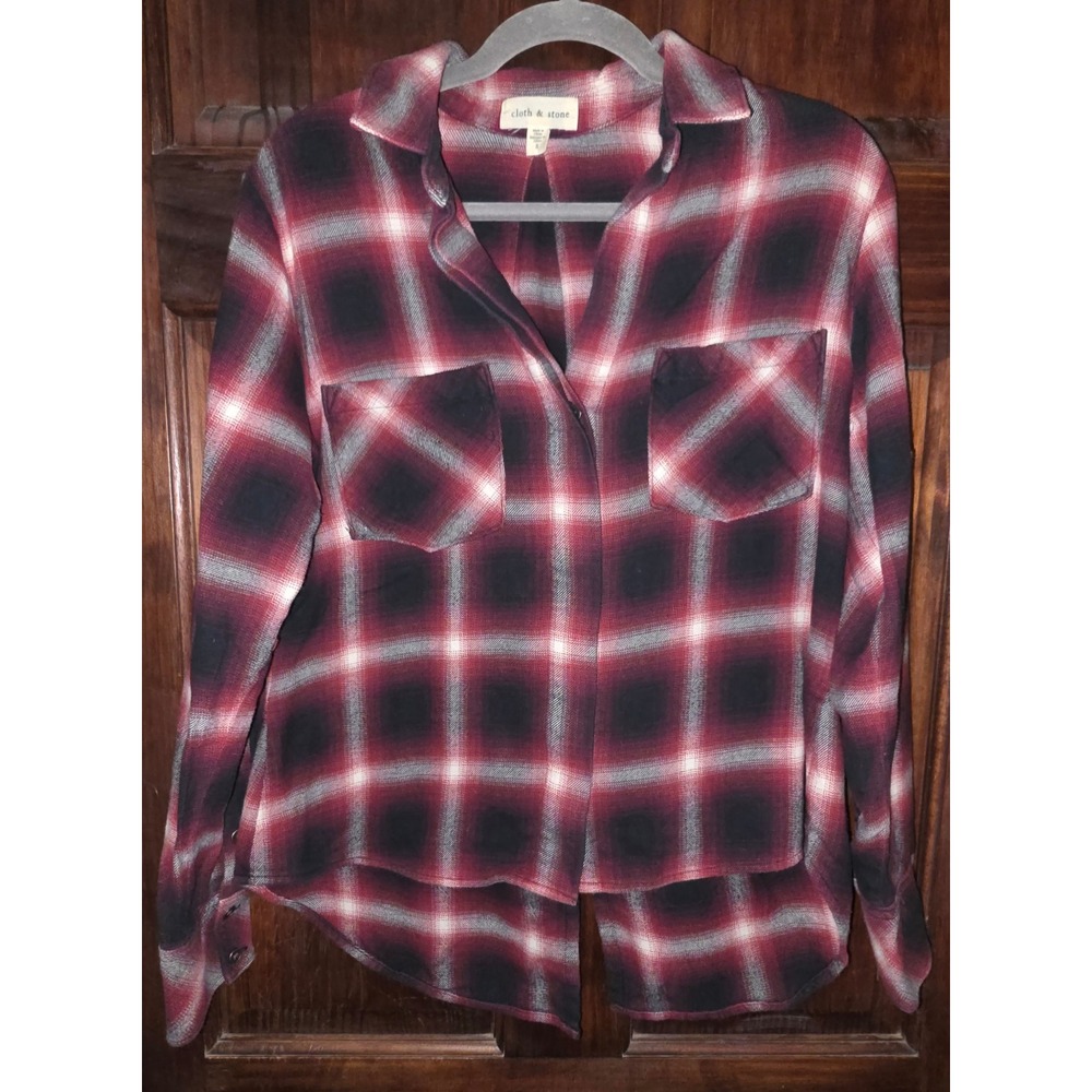 Cloth & Stone Burgundy Plaid Button Down Shirt Split Back Roll Tab Small